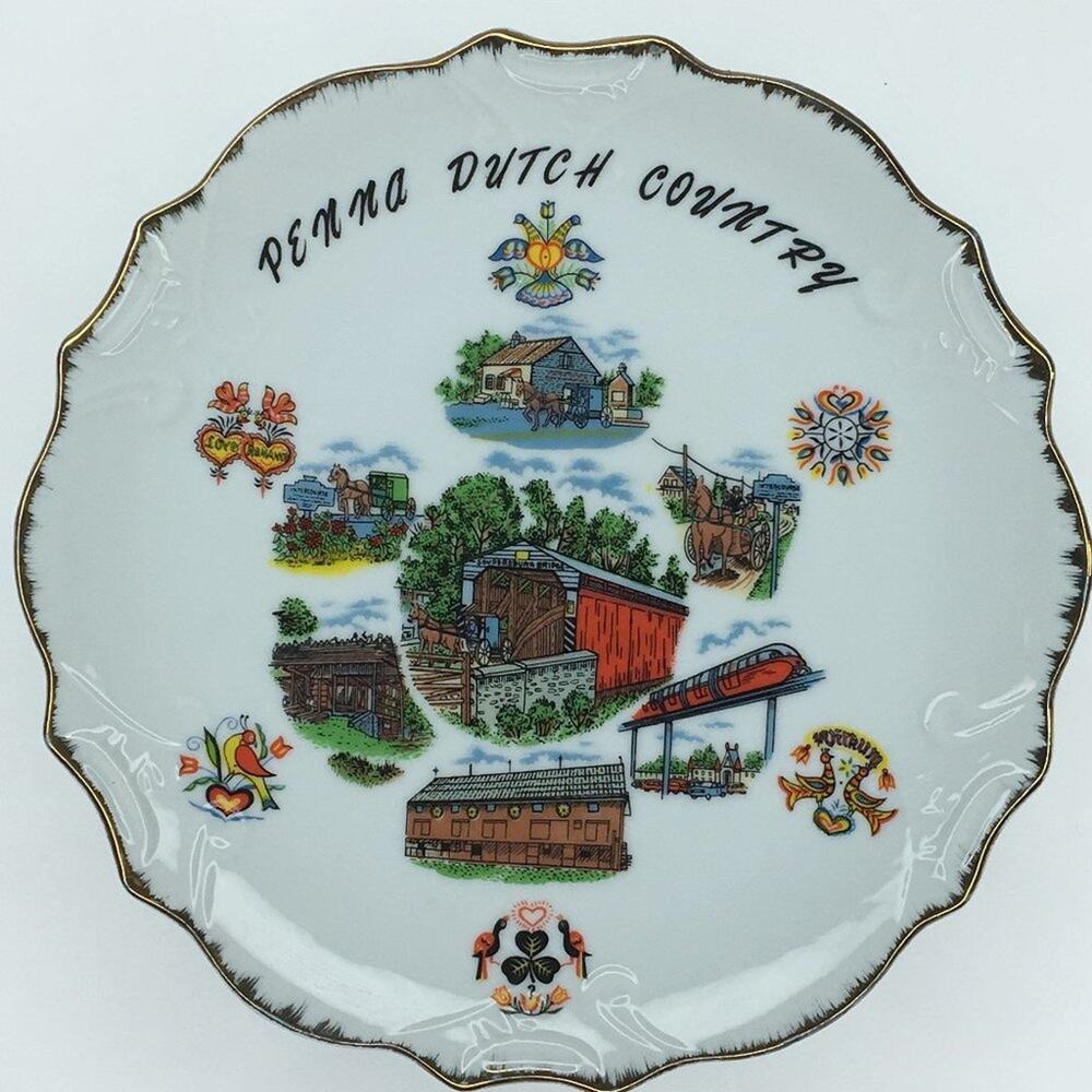 Penna Dutch Country Pennsylvania Vintage Souvenir Plate Brushed Gold Korea